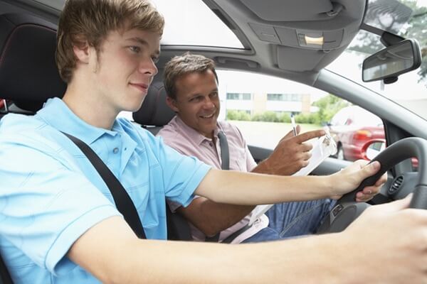 driving-lessons-image